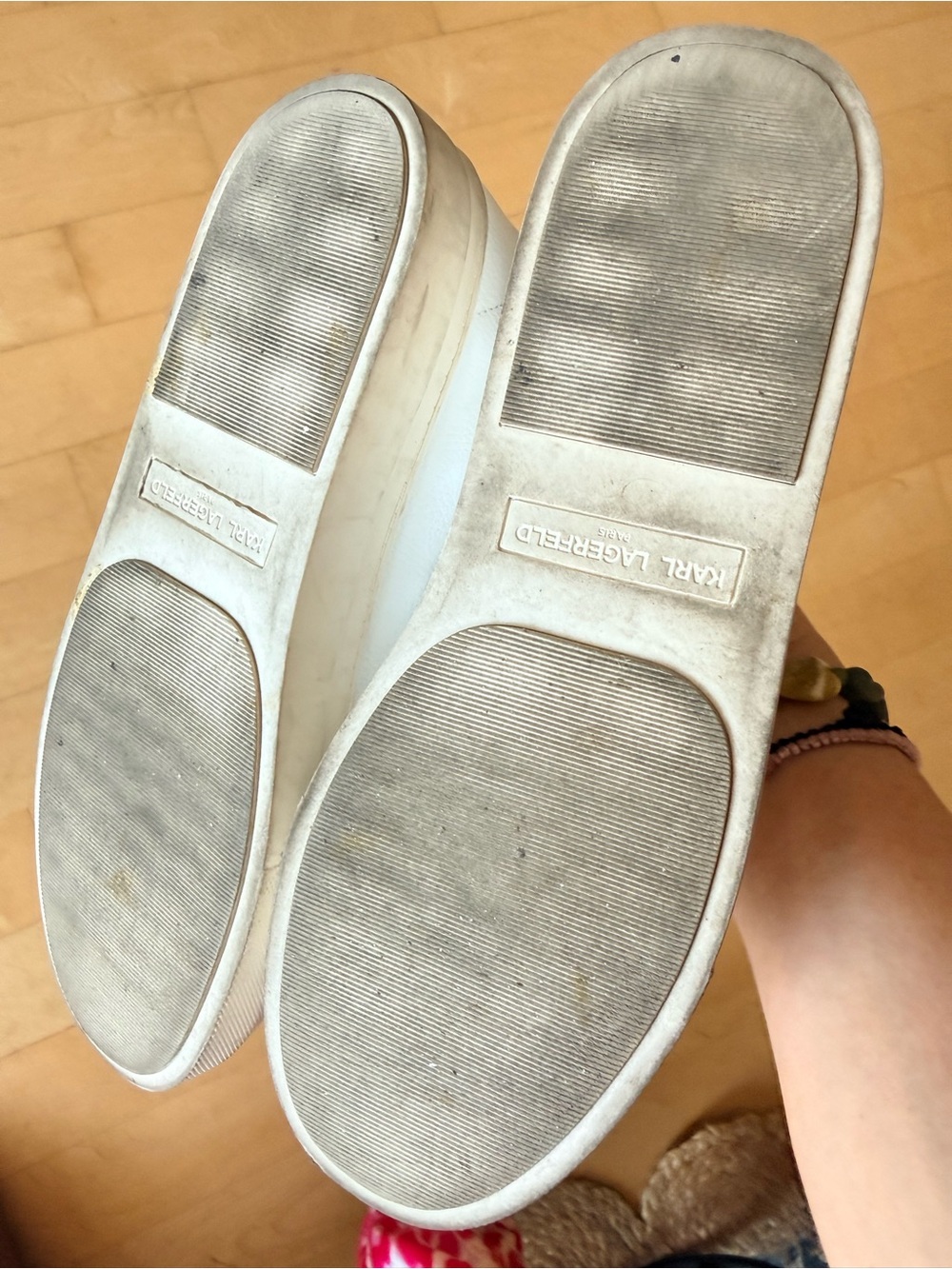 Karl Lagerfeld White Sneakers with Black Laces and Gold & Red Charms - Picture 5 of 5